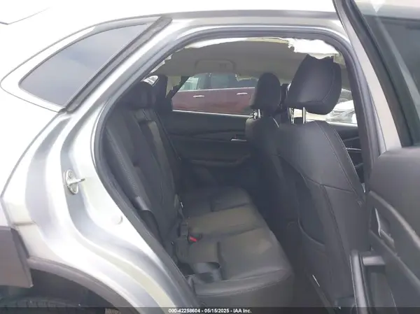 3MVDMABL8MM273045 2021 MAZDA CX-30 - Image 8