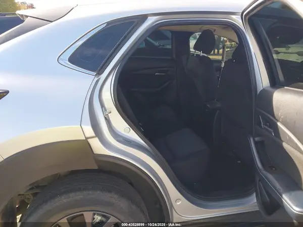 3MVDMABLXLM130774 2020 MAZDA CX-30 - Image 8