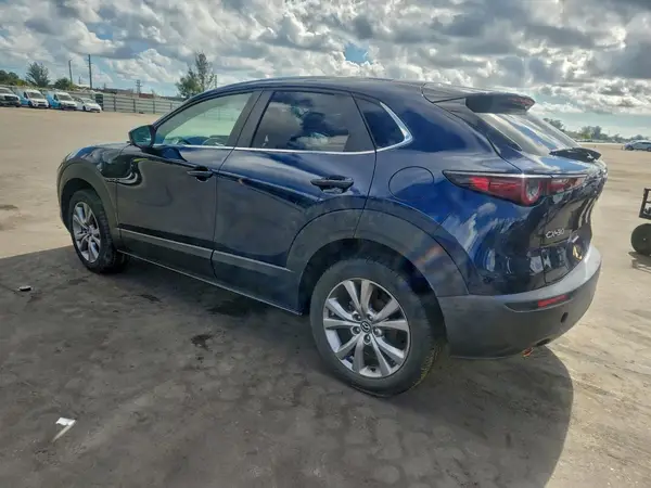 3MVDMABLXMM226695 2021 MAZDA CX-30 - Image 2