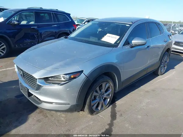 3MVDMABLXMM228477 2021 MAZDA CX-30 - Image 2