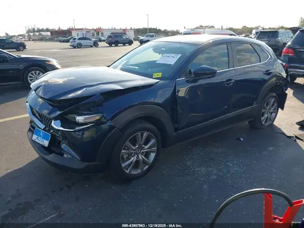 3MVDMABLXMM317207 2021 MAZDA CX-30 - Image 2