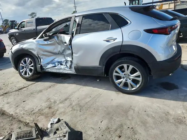 3MVDMACL0LM116803 2020 MAZDA CX-30 - Image 2