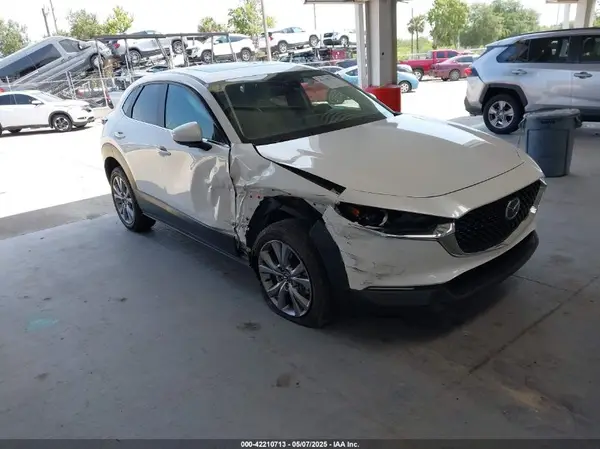 3MVDMACL0MM228325 2021 MAZDA CX-30 - Image 1