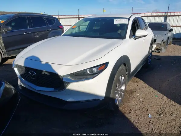 3MVDMACL2LM118777 2020 MAZDA CX-30 - Image 2