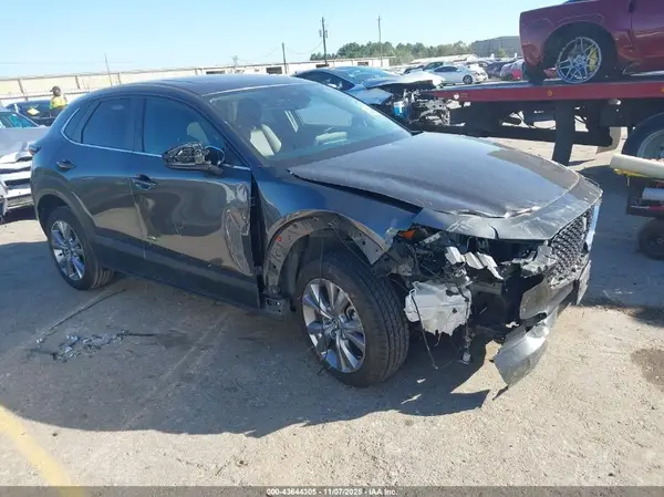3MVDMACL5MM222570 2021 MAZDA CX-30 - Image 1