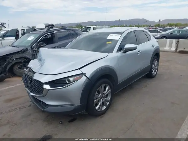 3MVDMACL6LM117826 2020 MAZDA CX-30 - Image 2