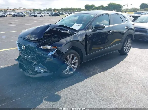 3MVDMACL8LM102115 2020 MAZDA CX-30 - Image 2