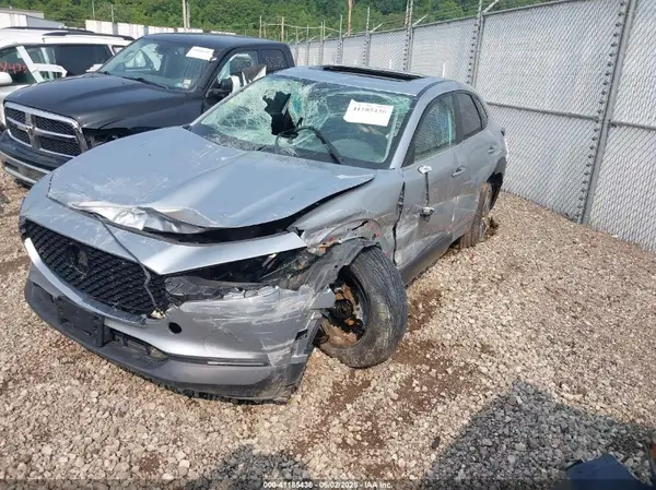 3MVDMACL8MM209876 2021 MAZDA CX-30 - Image 2