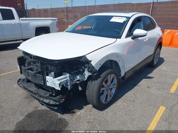 3MVDMACL8MM215824 2021 MAZDA CX-30 - Image 2