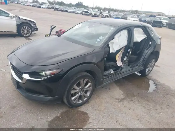 3MVDMACL9LM118257 2020 MAZDA CX-30 - Image 2