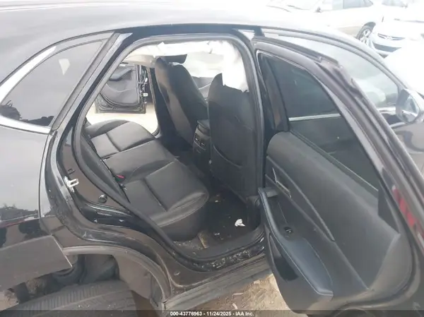 3MVDMACL9LM118257 2020 MAZDA CX-30 - Image 8