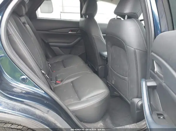 3MVDMACLXLM114928 2020 MAZDA CX-30 - Image 8