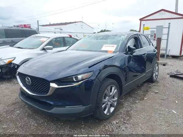 3MVDMACLXMM209930 2021 MAZDA CX-30 - Image 2