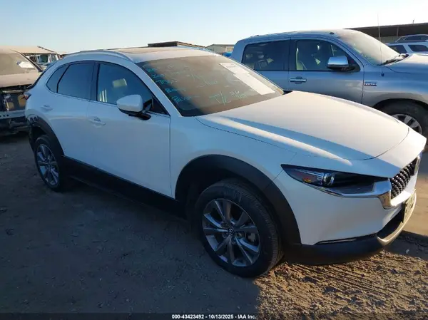 3MVDMADL1MM272266 2021 MAZDA CX-30 - Image 1