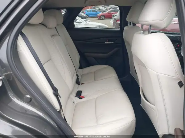 3MVDMADLXMM203320 2021 MAZDA CX-30 - Image 8