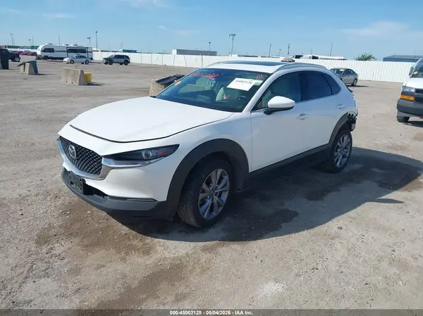 3MVDMADM9MM217122 2021 MAZDA CX-30 - Image 2
