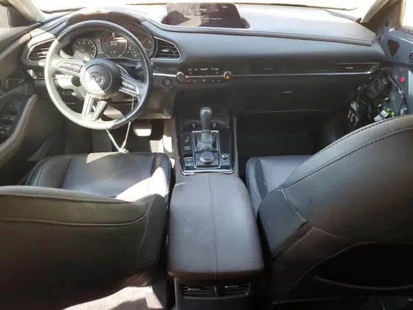 3MVDMAEM2LM137139 2020 MAZDA CX-30 - Image 8