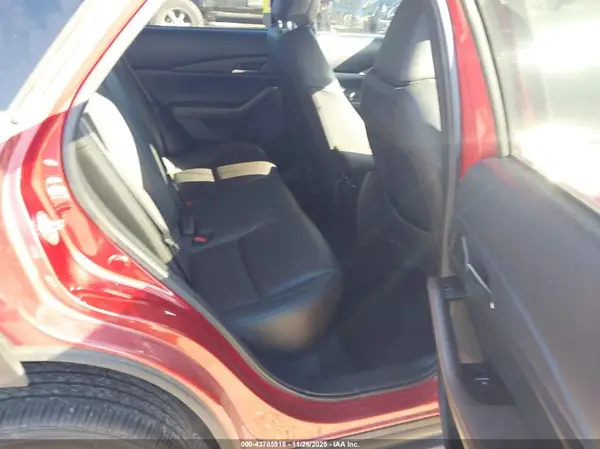 3MVDMAEM4LM128720 2020 MAZDA CX-30 - Image 8