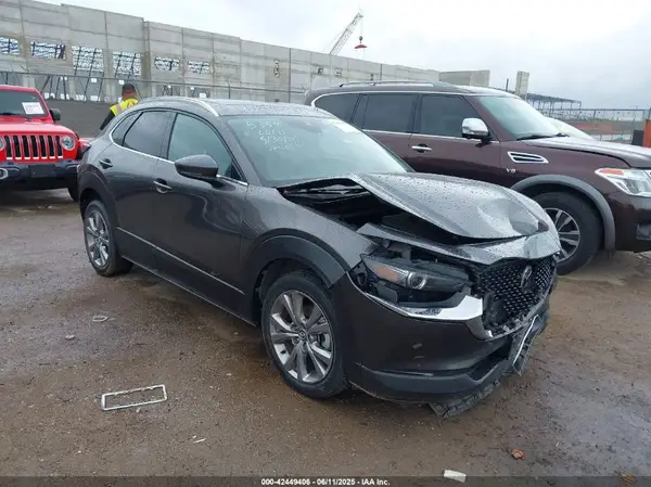 3MVDMAEM6LM108338 2020 MAZDA CX-30 - Image 1