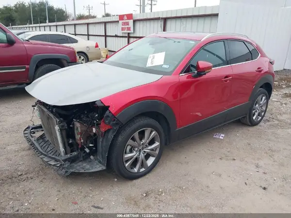 3MVDMAEM7LM118506 2020 MAZDA CX-30 - Image 2