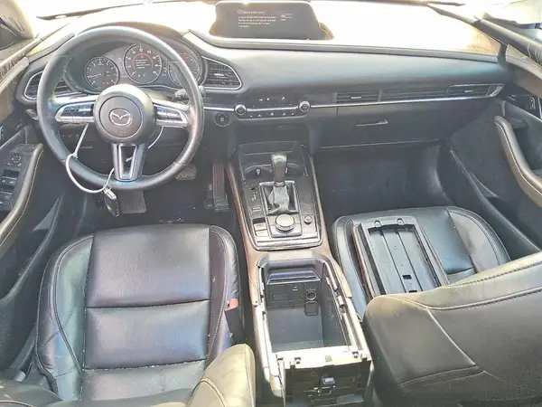 3MVDMAEM7LM134043 2020 MAZDA CX-30 - Image 8