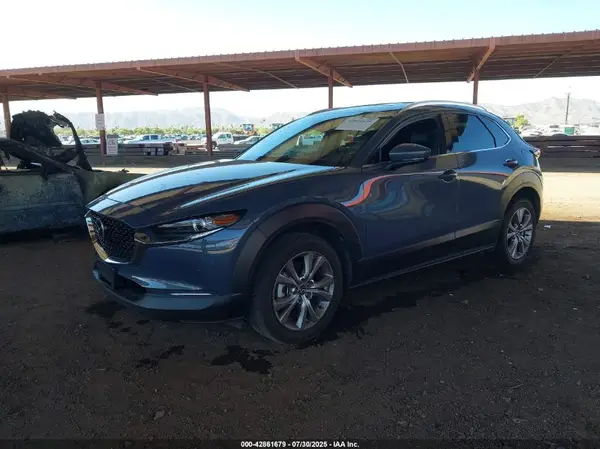 3MVDMAEMXLM119990 2020 MAZDA CX-30 - Image 2