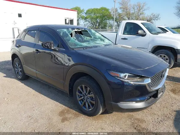 3MVDMBAL1NM422758 2022 MAZDA CX-30 - Image 1