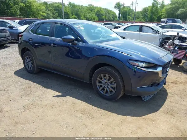 3MVDMBAL3NM423183 2022 MAZDA CX-30 - Image 1