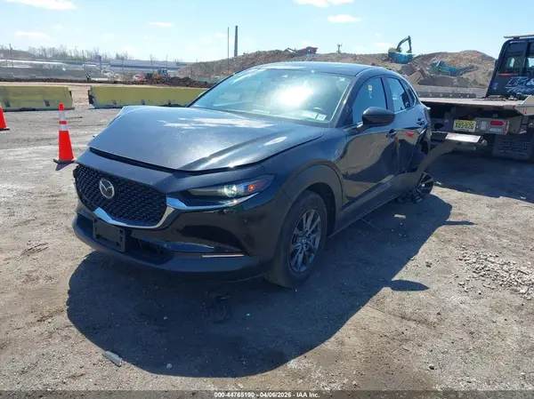 3MVDMBAL7MM213247 2021 MAZDA CX-30 - Image 2