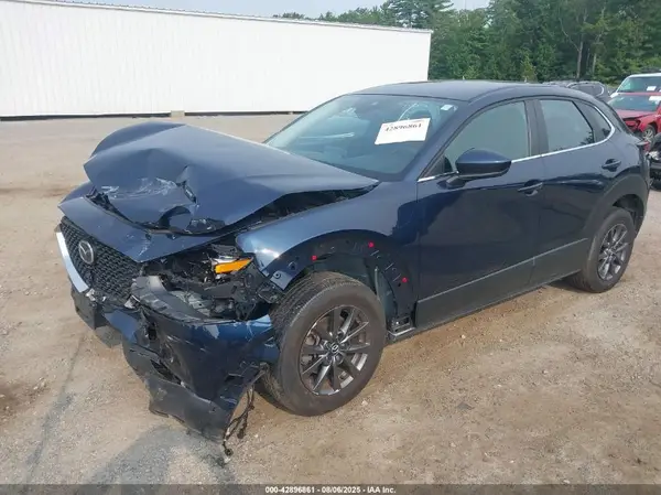 3MVDMBAL7NM409674 2022 MAZDA CX-30 - Image 2