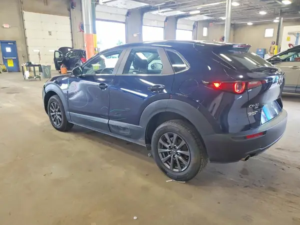 3MVDMBAL8MM252784 2021 MAZDA CX-30 - Image 2