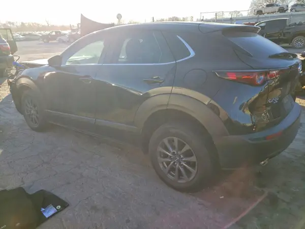 3MVDMBALXNM434102 2022 MAZDA CX-30 - Image 2