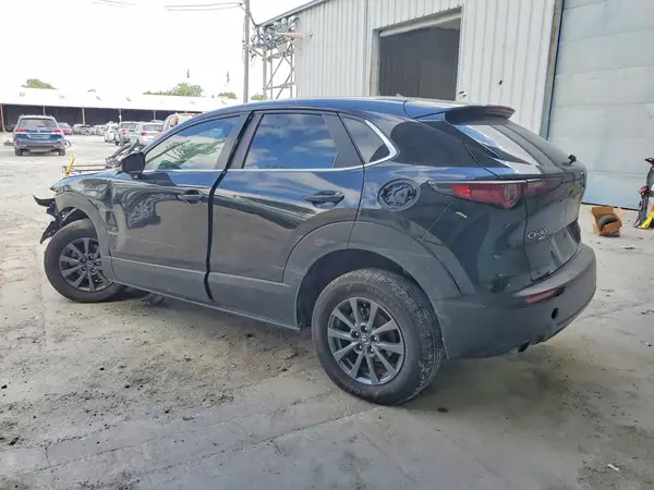 3MVDMBAM0PM563915 2023 MAZDA CX-30 - Image 2