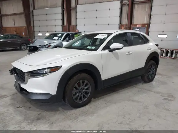 3MVDMBAM0RM691235 2024 MAZDA CX-30 - Image 2
