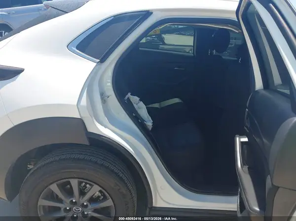 3MVDMBAM0SM750984 2025 MAZDA CX-30 - Image 8