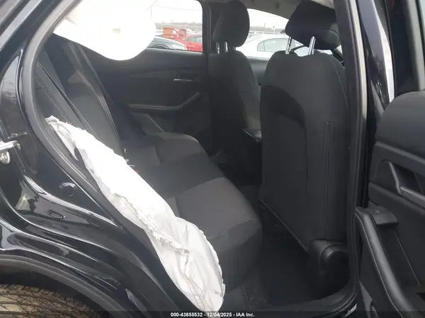 3MVDMBAM0SM795634 2025 MAZDA CX-30 - Image 8