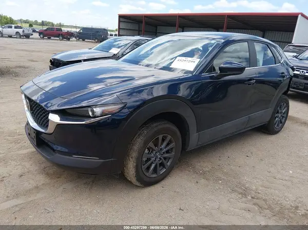 3MVDMBAM0SM829586 2025 MAZDA CX-30 - Image 2