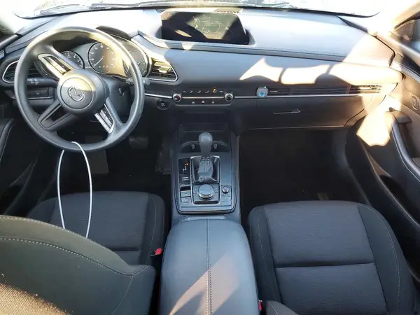 3MVDMBAM1PM560683 2023 MAZDA CX-30 - Image 8