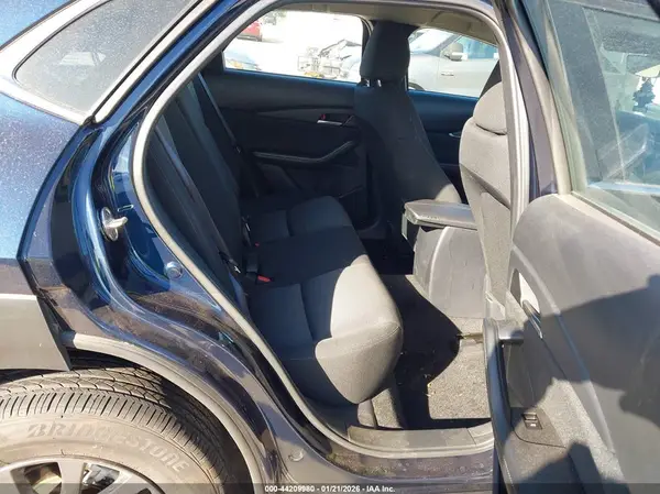 3MVDMBAM1RM699036 2024 MAZDA CX-30 - Image 8