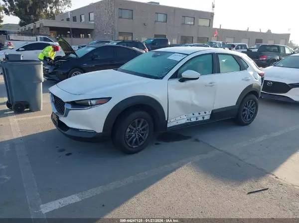 3MVDMBAM1RM713534 2024 MAZDA CX-30 - Image 2