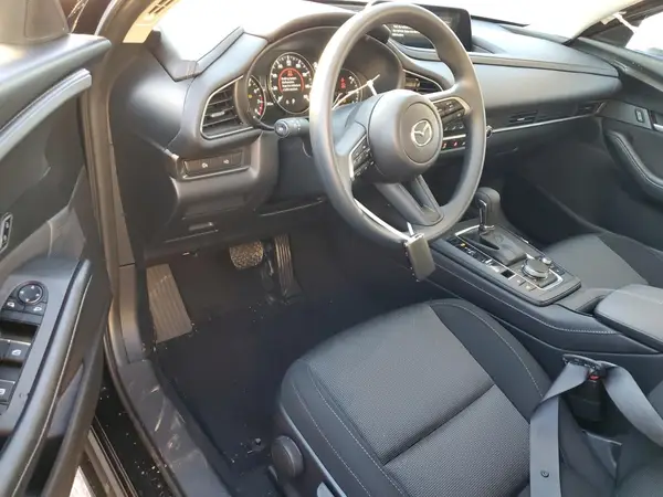 3MVDMBAM1SM756891 2025 MAZDA CX-30 - Image 8
