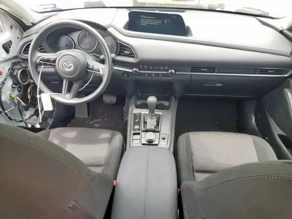 3MVDMBAM1SM762772 2025 MAZDA CX-30 - Image 8