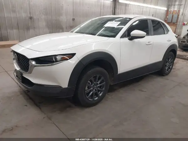 3MVDMBAM1SM774534 2025 MAZDA CX-30 - Image 2