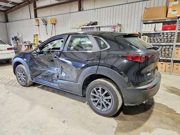 3MVDMBAM1SM831931 2025 MAZDA CX-30 - Image 2