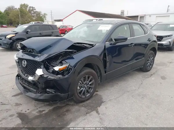 3MVDMBAM1SM838457 2025 MAZDA CX-30 - Image 2