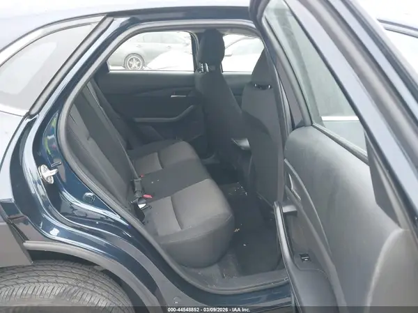 3MVDMBAM1SM838457 2025 MAZDA CX-30 - Image 8