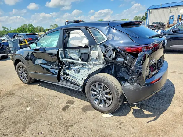 3MVDMBAM2PM583874 2023 MAZDA CX-30 - Image 2