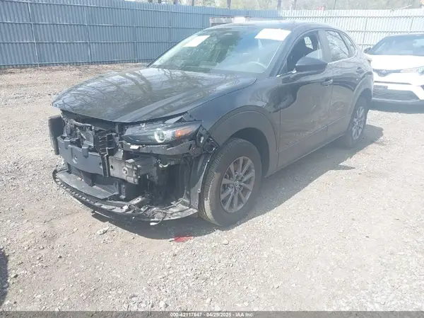 3MVDMBAM2RM627522 2024 MAZDA CX-30 - Image 2