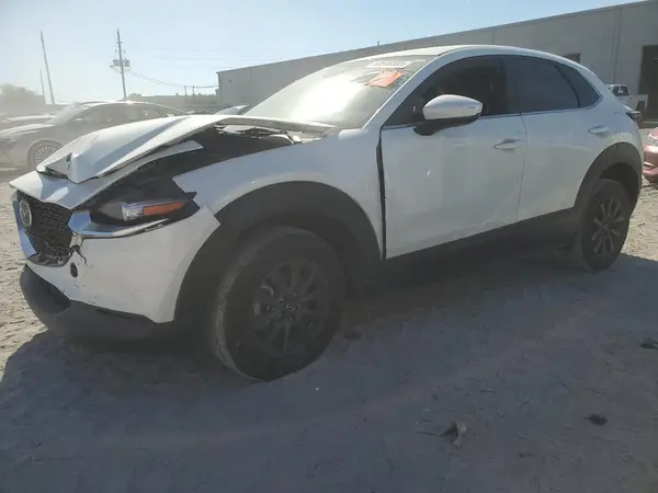 3MVDMBAM2RM639704 2024 MAZDA CX-30 - Image 1