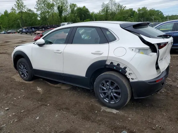 3MVDMBAM2RM660990 2024 MAZDA CX-30 - Image 2